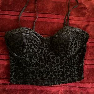 Velvet leopard print crop top